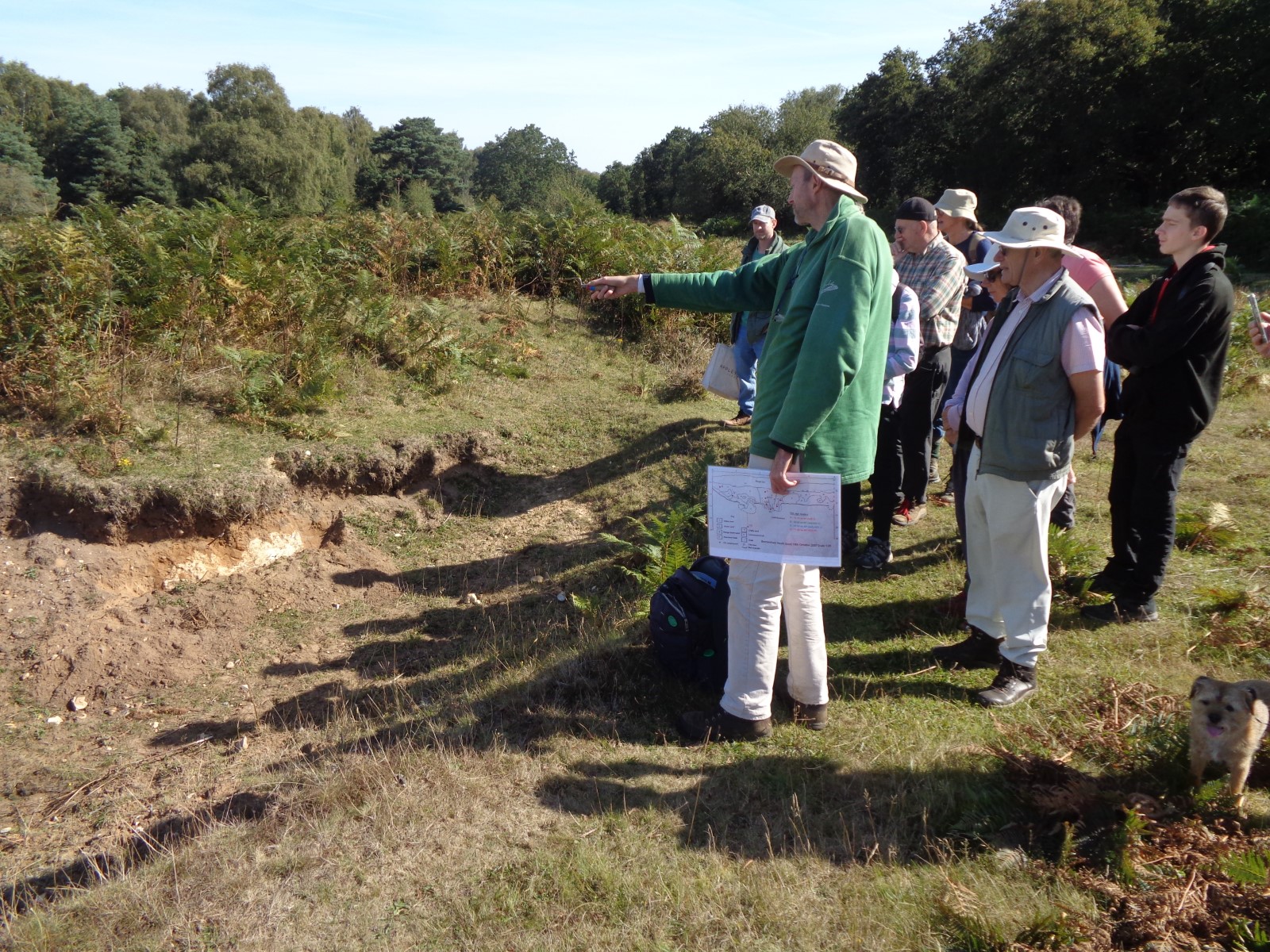Walk guide pointing to an interesting landscape
